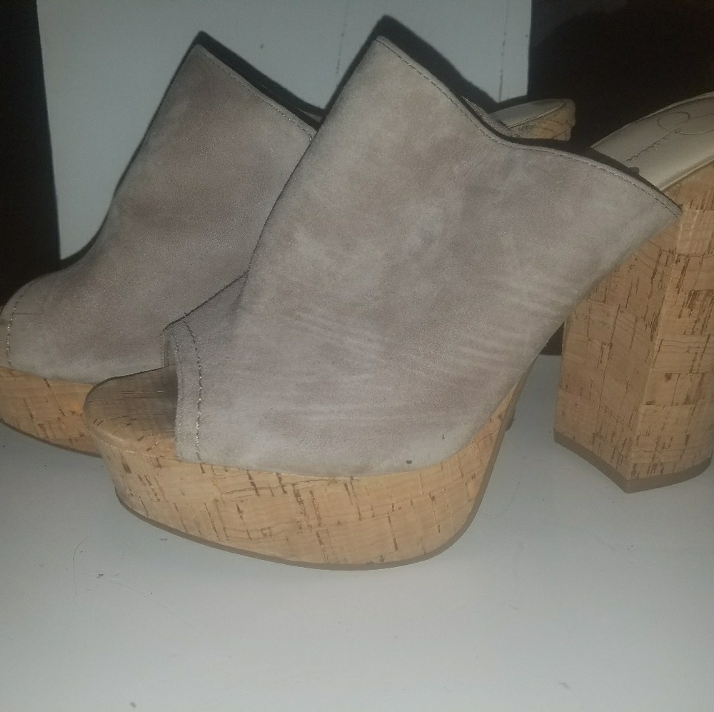 Jessica Simpson nude suede